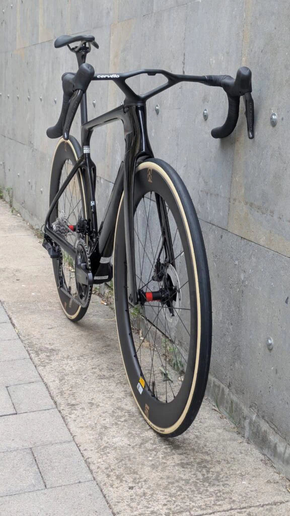 Bicicleta de carretera Cervelo S5 (Shimano Ultegra di2) 2025