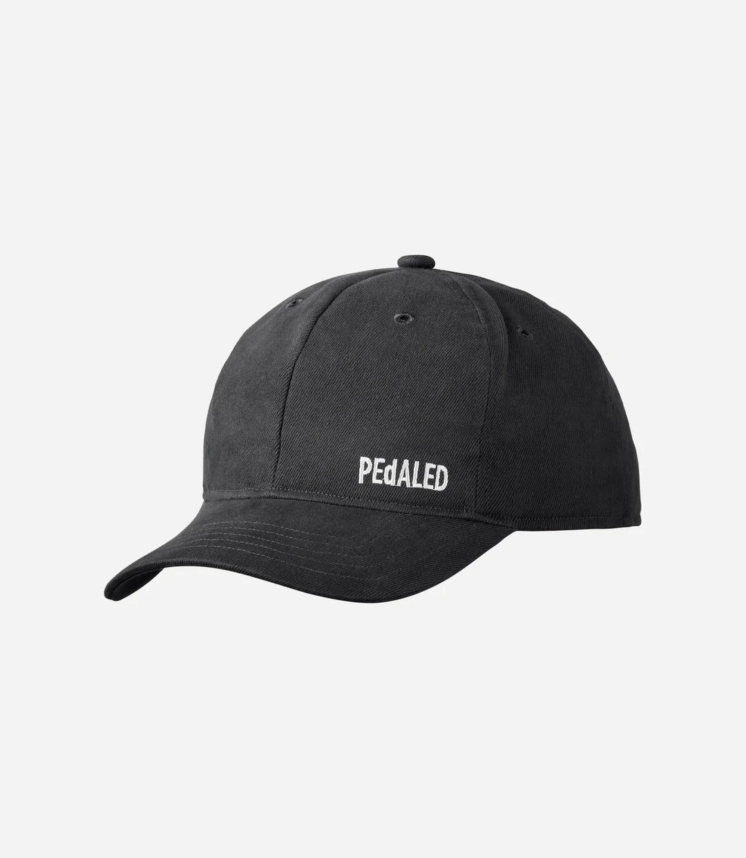 Gorra con el logotipo de PEDALED