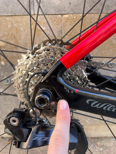 Wilier Garda Hybrid Rennrad (Shimano 105 Di2 2x12 / ALU Räder) Ausstellungsstück 2025 Größe XS