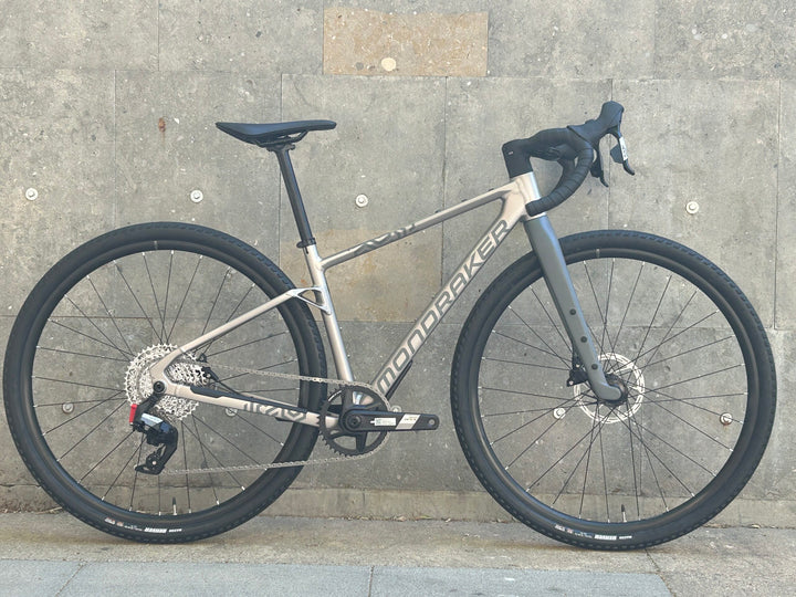 Bicicleta Mondraker ARID R Gravel Alloy Stealth (SRAM Apex AXS)