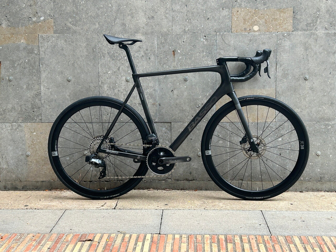 Basso Diamante Disc Road Bike (SRAM Force AXS) Ex-Demo Size 58