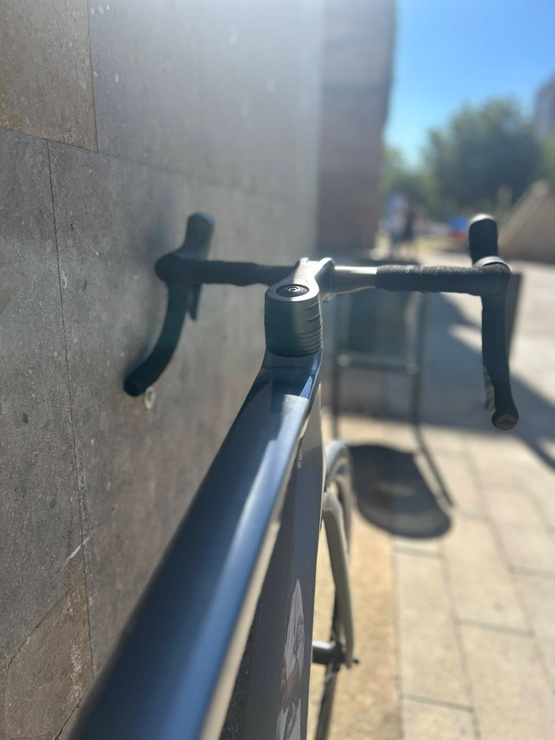 Basso Astra Disc Road Bike (SRAM Force AXS D2) Ex-Demo Size 58