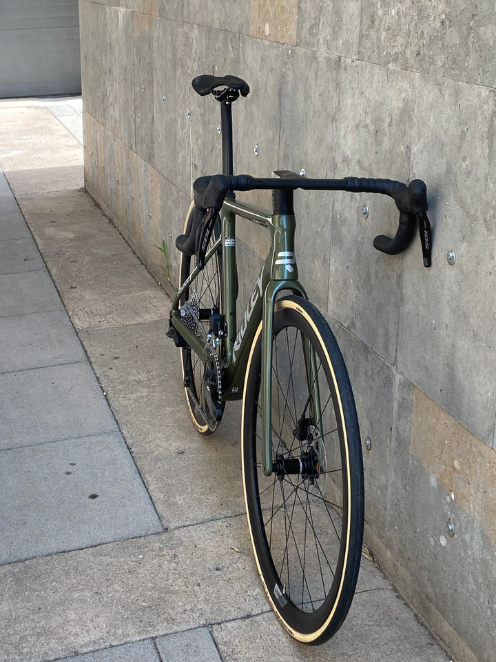 Ridley Falcn RS Disc Road Bike (Shimano 105 Di2 / Forza Levanto db)