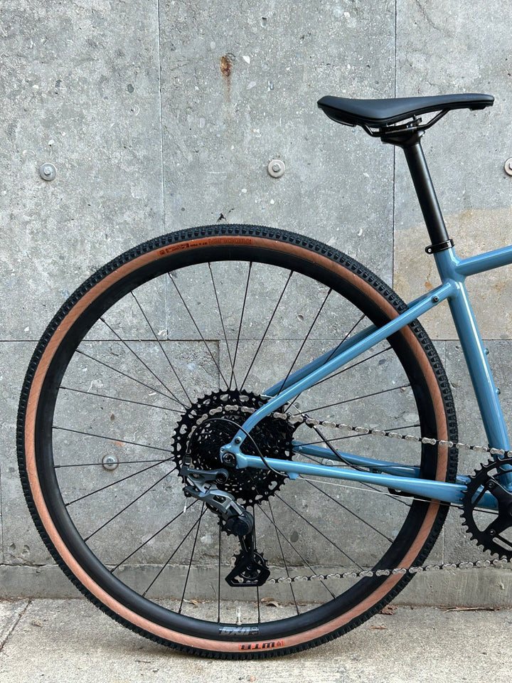 Cannondale 700 U Topstone 3 Gravel Bike