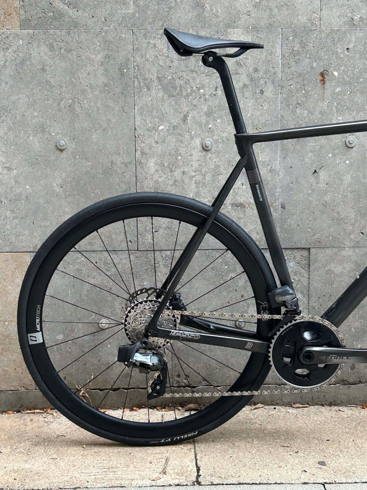 Bicicleta de carretera Basso Diamante Disc (SRAM Force AXS) Ex-Demo Talla 58