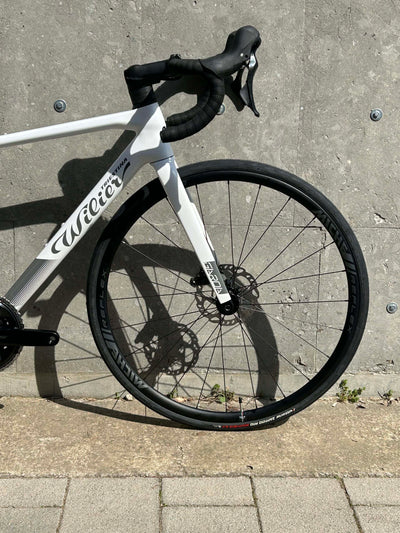Wilier Garda Road Bike (Shimano 105 12s) Ex-Demo Size S (4)
