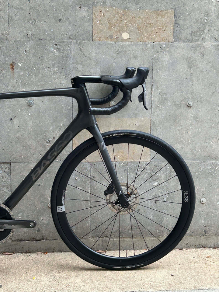 Bicicleta de carretera Basso Diamante Disc (SRAM Force AXS) Ex-Demo Talla 58
