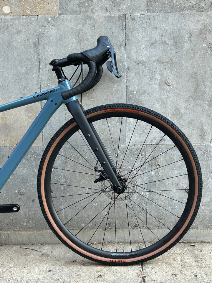 Cannondale 700 U Topstone 3 Gravel Bike