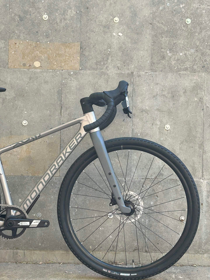Bicicleta Mondraker ARID R Gravel Alloy Stealth (SRAM Apex AXS)