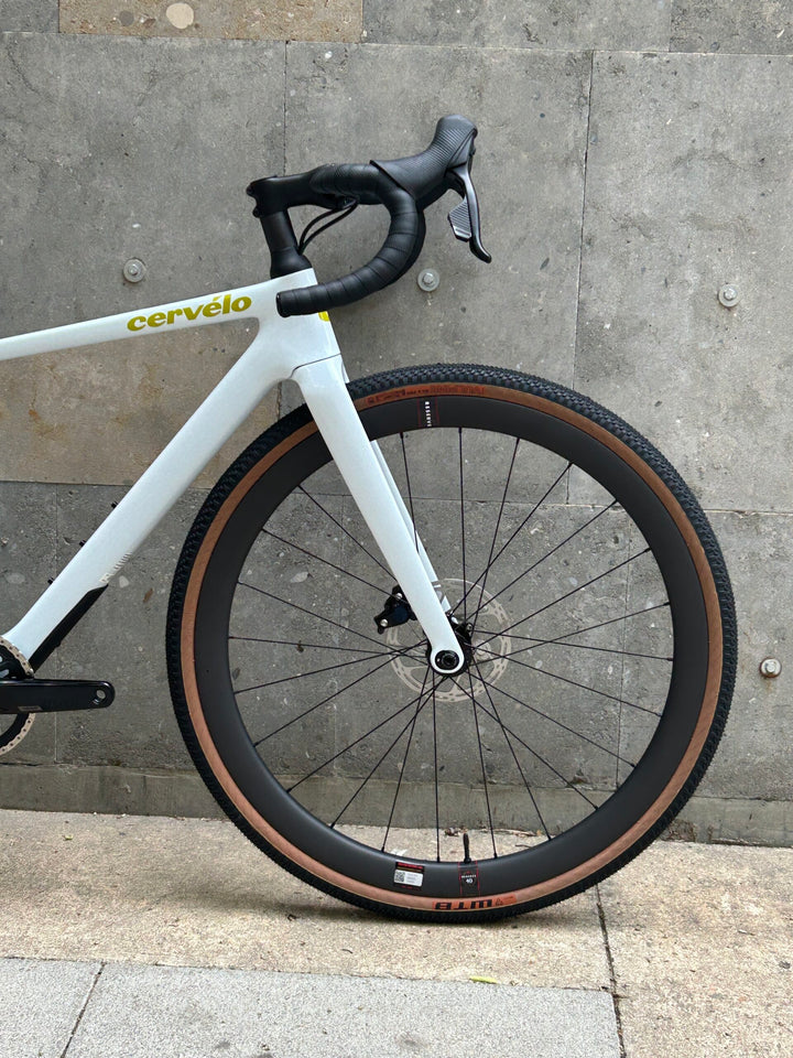Bicicleta de grava Cervelo Aspero (Rival AXS XPLR) 2025