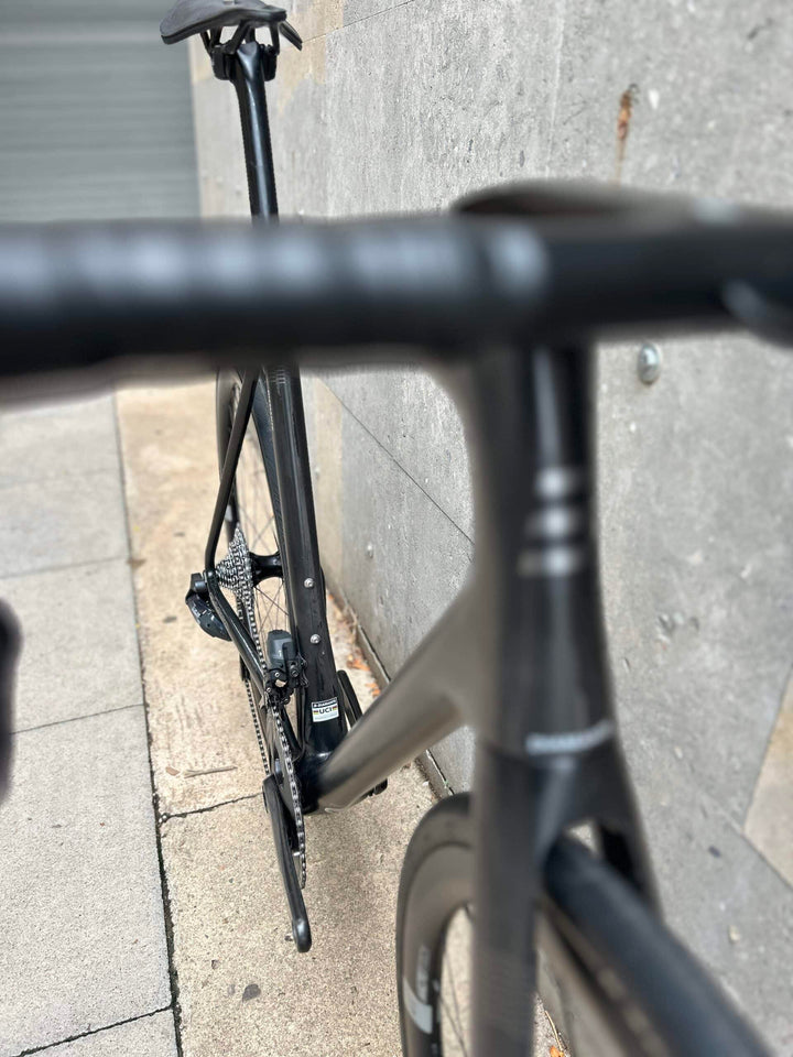 Bicicleta de carretera Basso Diamante Disc (SRAM Force AXS) Ex-Demo Talla 58