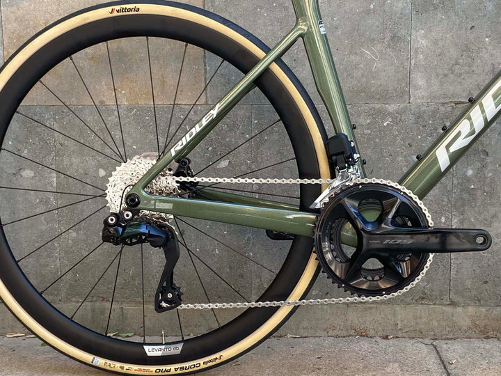 Ridley Falcn RS Disc Road Bike (Shimano 105 Di2 / Forza Levanto db)