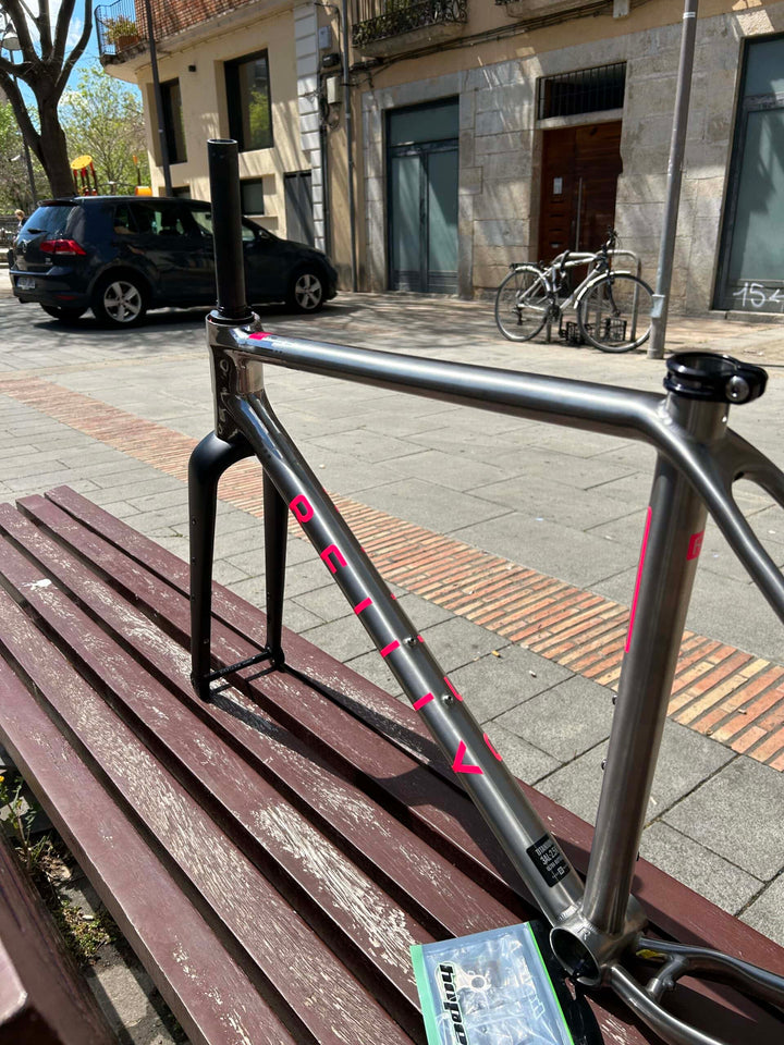 Reilly Reflex Titanium Gravel Bike Disc Frameset (Custom Anodised)