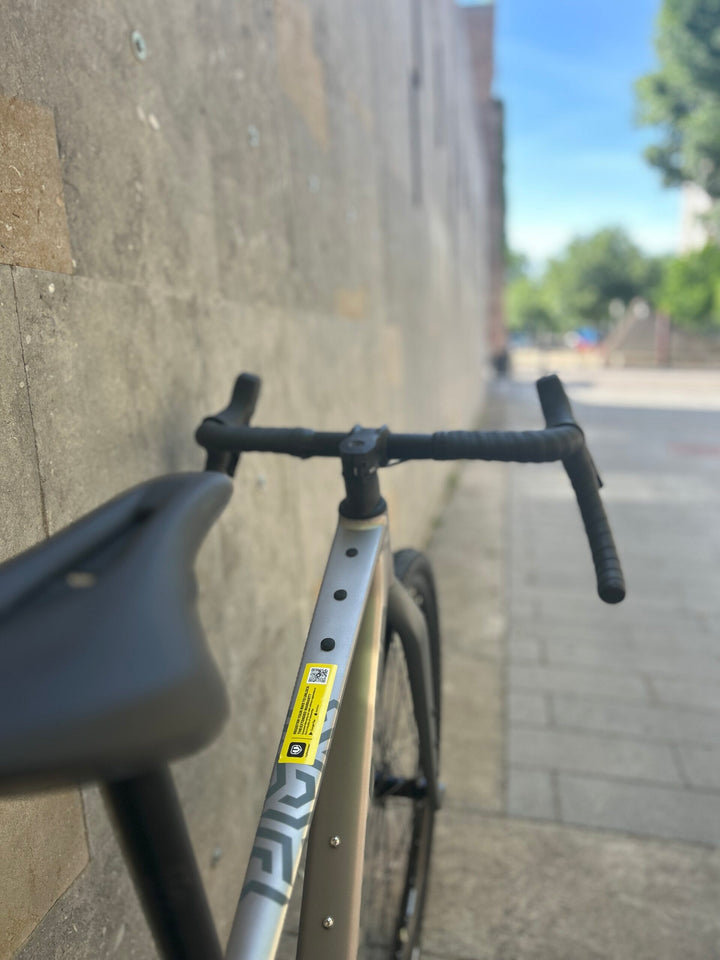 Bicicleta Mondraker ARID R Gravel Alloy Stealth (SRAM Apex AXS)