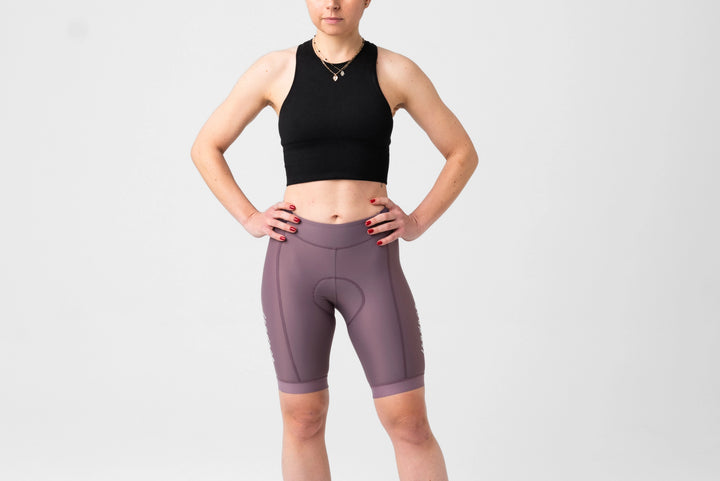 Pantalones cortos de debut para mujer de Isadore