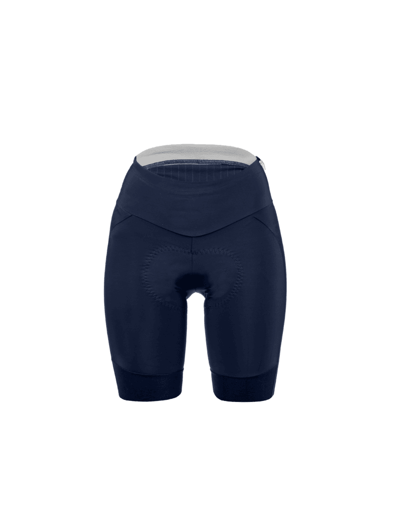 Q36.5 Gregarius Half Shorts Dones