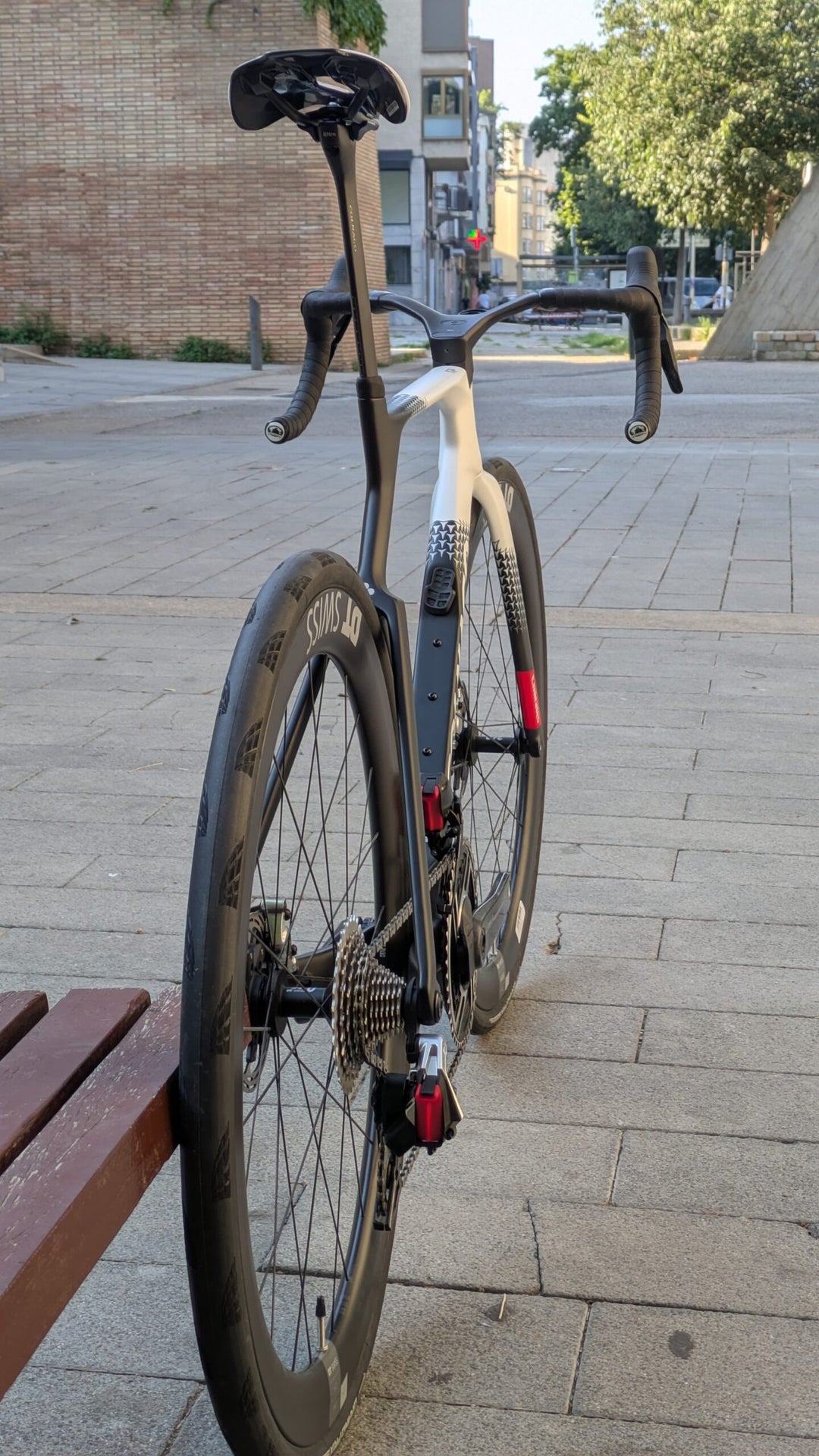 Colnago Y1Rs (SRAM Red AXS)