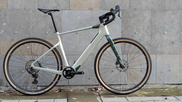 Bicicleta de grava híbrida Wilier Adlar (Shimano GRX 1x12) Ex-Demo L