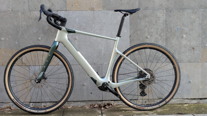 Bicicleta de grava híbrida Wilier Adlar (Shimano GRX 1x12) Ex-Demo L