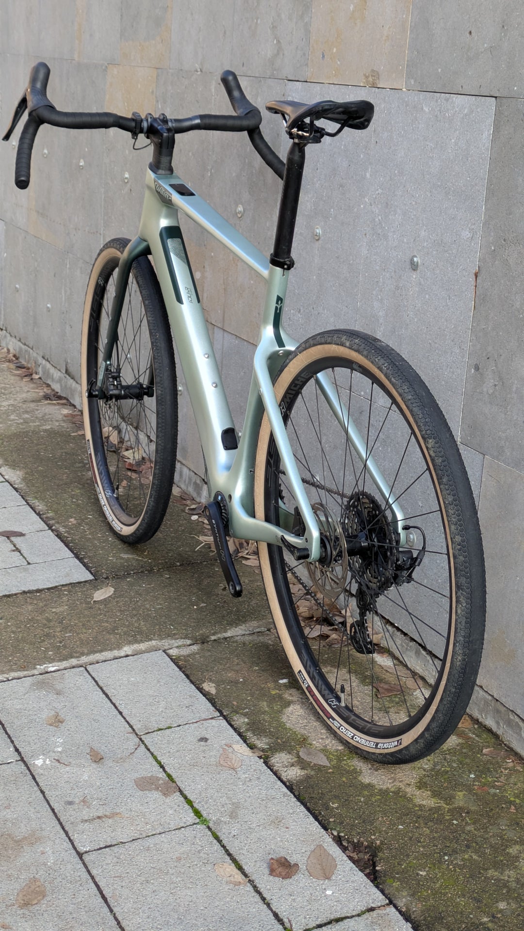 Bicicleta de grava híbrida Wilier Adlar (Shimano GRX 1x12) Ex-Demo L