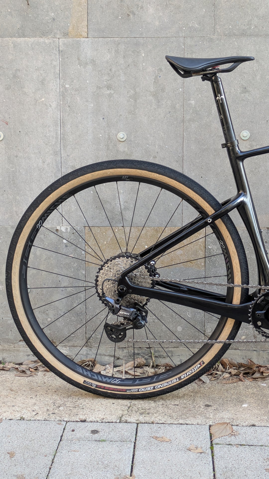 Bicicleta de grava híbrida Wilier Adlar (Shimano GRX 1x12) Ex-Demo M