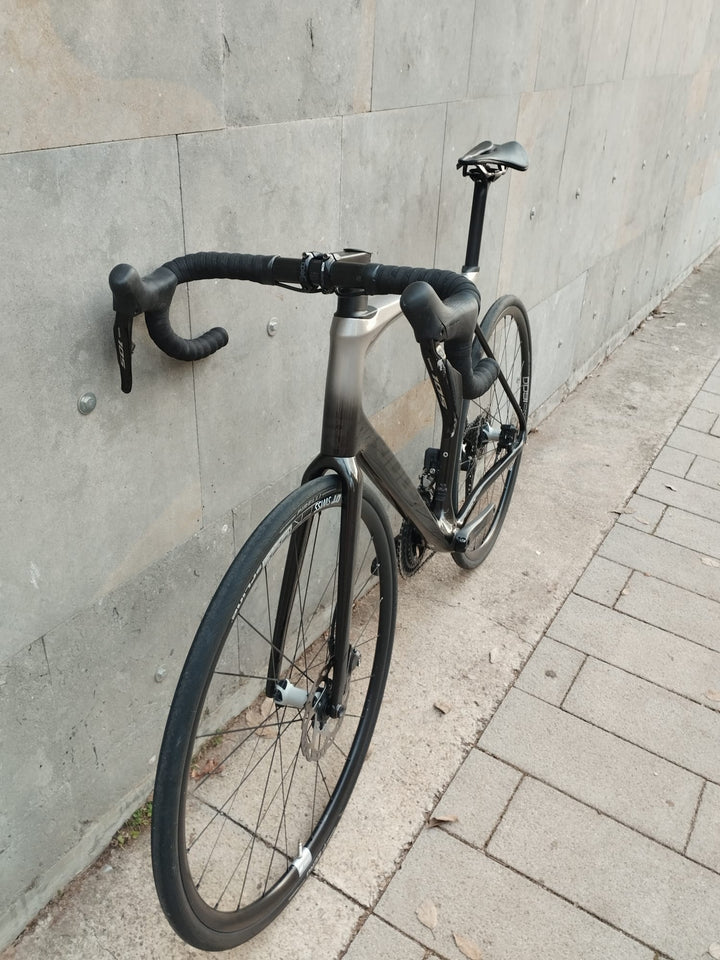 Ridley Fenix SLiC (Shimano 105 Di2) Road Bike L Ex-Demo