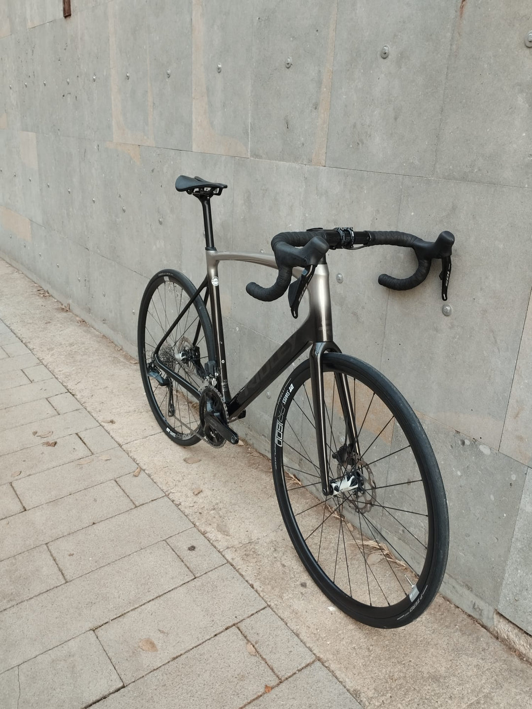 Ridley Fenix SLiC (Shimano 105 Di2) Road Bike L Ex-Demo