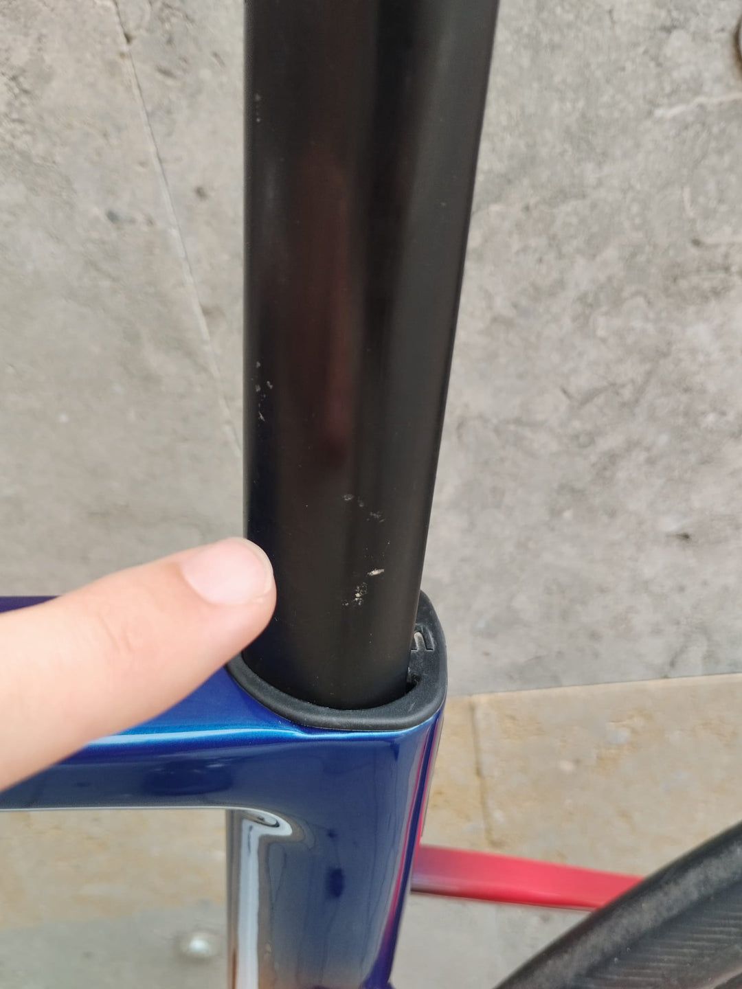Bicicleta de carretera Basso Astra 2025 (Shimano 105 di2) Ex-Demo Talla 48