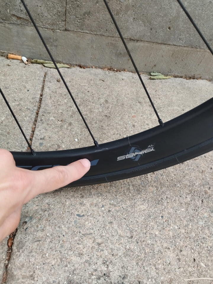 Colnago V4 Disc Rennrad (Shimano 105 Di2) EX-Demo Größe 485