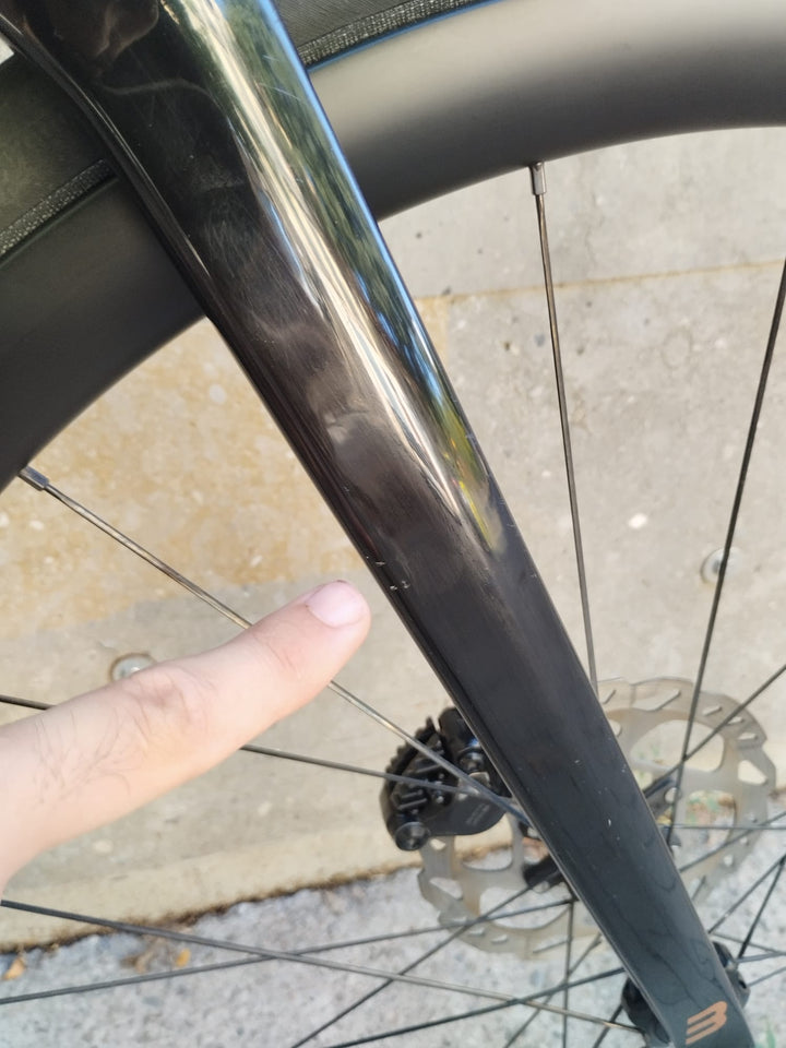 Basso Venta R (Shimano 105 12 velocità) Ex-demo Taglia 51 cm
