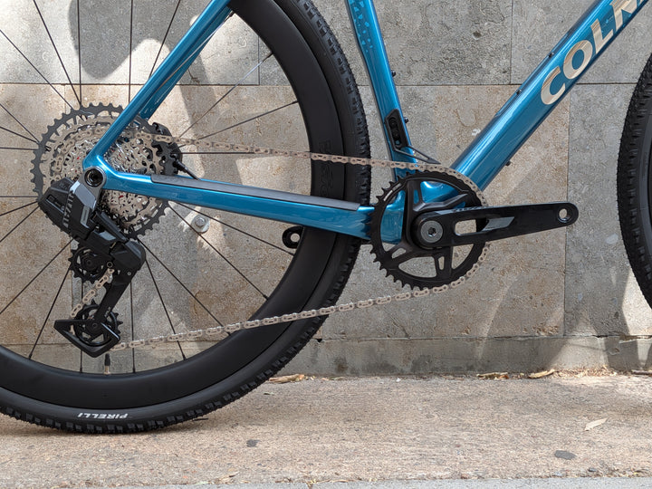 Bicicleta de grava Colnago G4-X (Sram Rival XPLR) Vision SC 45