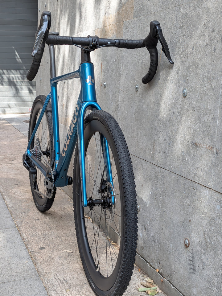 Bicicleta de grava Colnago G4-X (Sram Rival XPLR) Vision SC 45