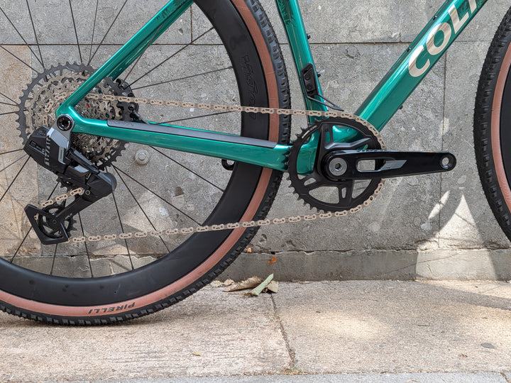 Bicicleta de grava Colnago G4-X (Sram Rival XPLR) Vision SC 45