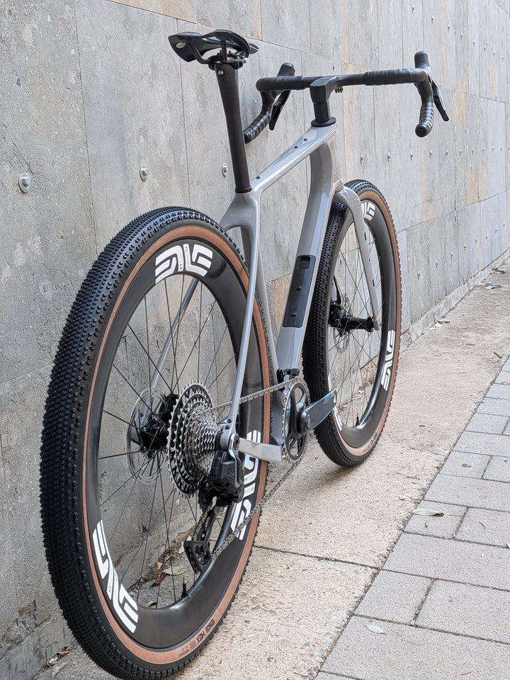 OPEN WI.DE. 2.0 (SRAM Force AXS XPLR) ENVE G SES