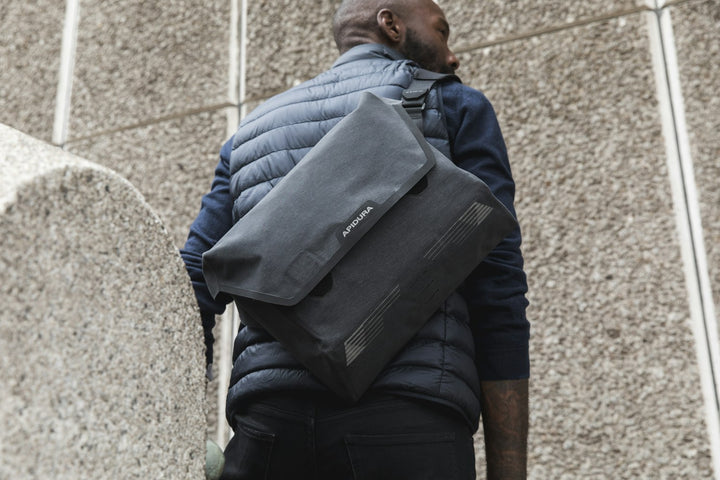 Apidura City Messenger Bag 13"
