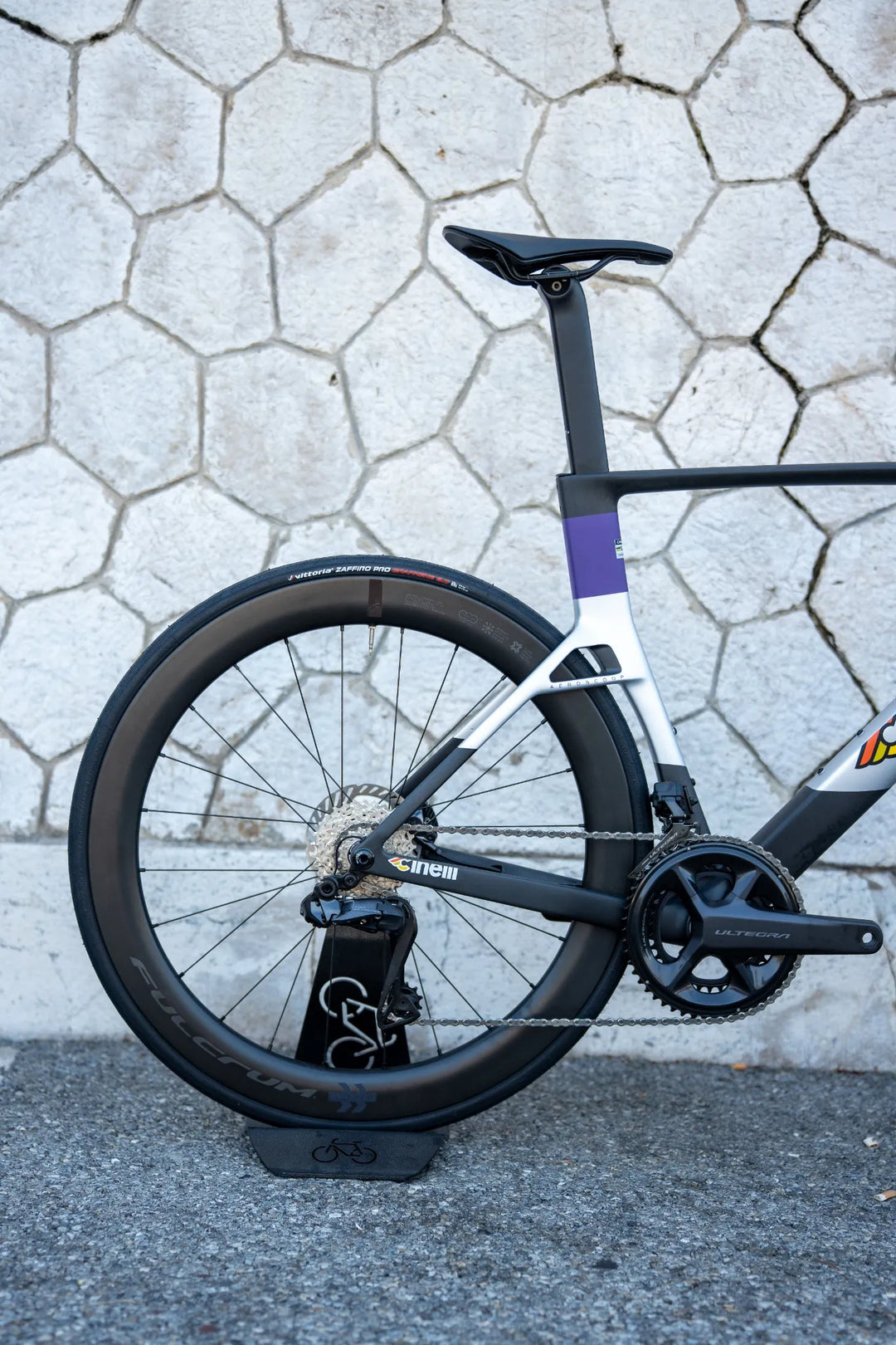 Cinelli Aeroscoop (Shimano Ultegra di2)
