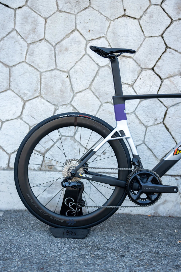 Cinelli Aeroscoop (Shimano Ultegra di2)