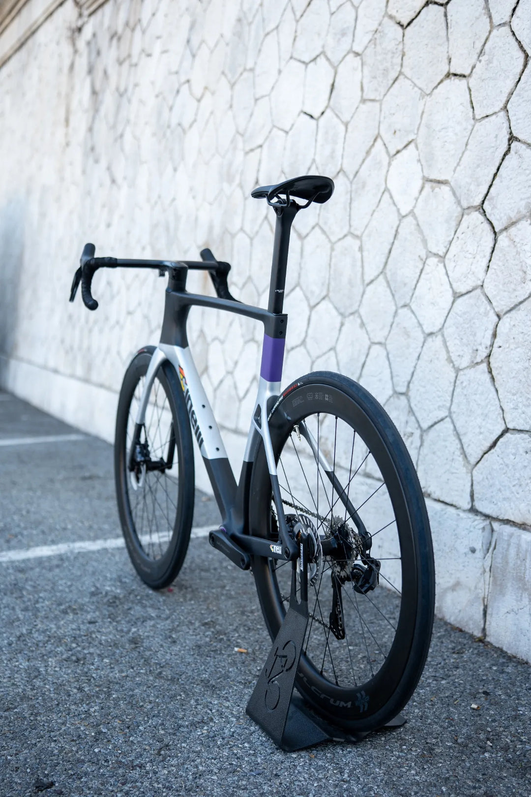 Cinelli Aeroscoop (Shimano Ultegra di2)