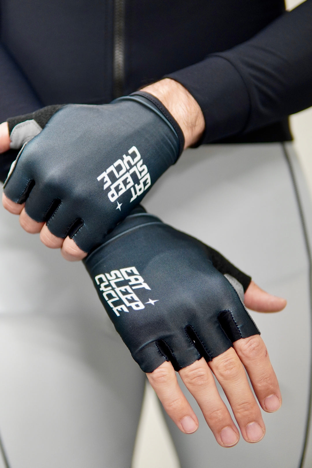 Eat Sleep Cycle Speed Logo Short Finger Cycling Gloves