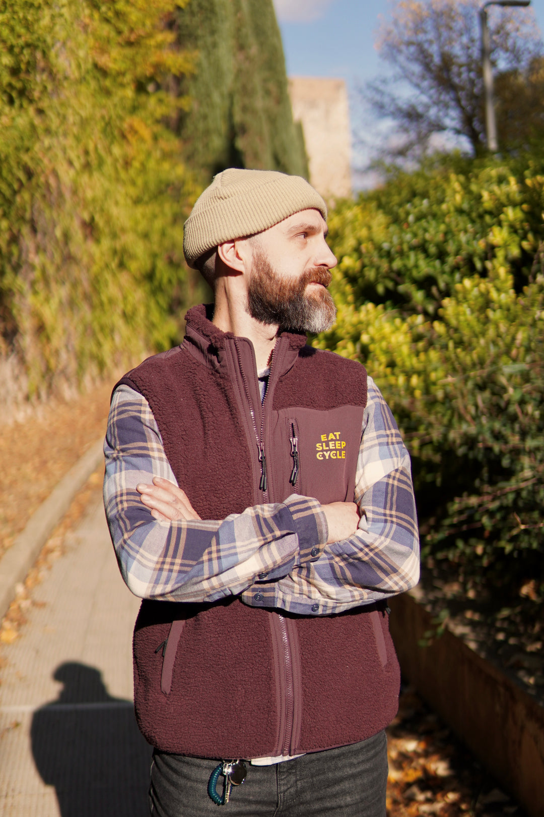 Eat Sleep Cycle Unisex Fleece Vest - Red/Brown