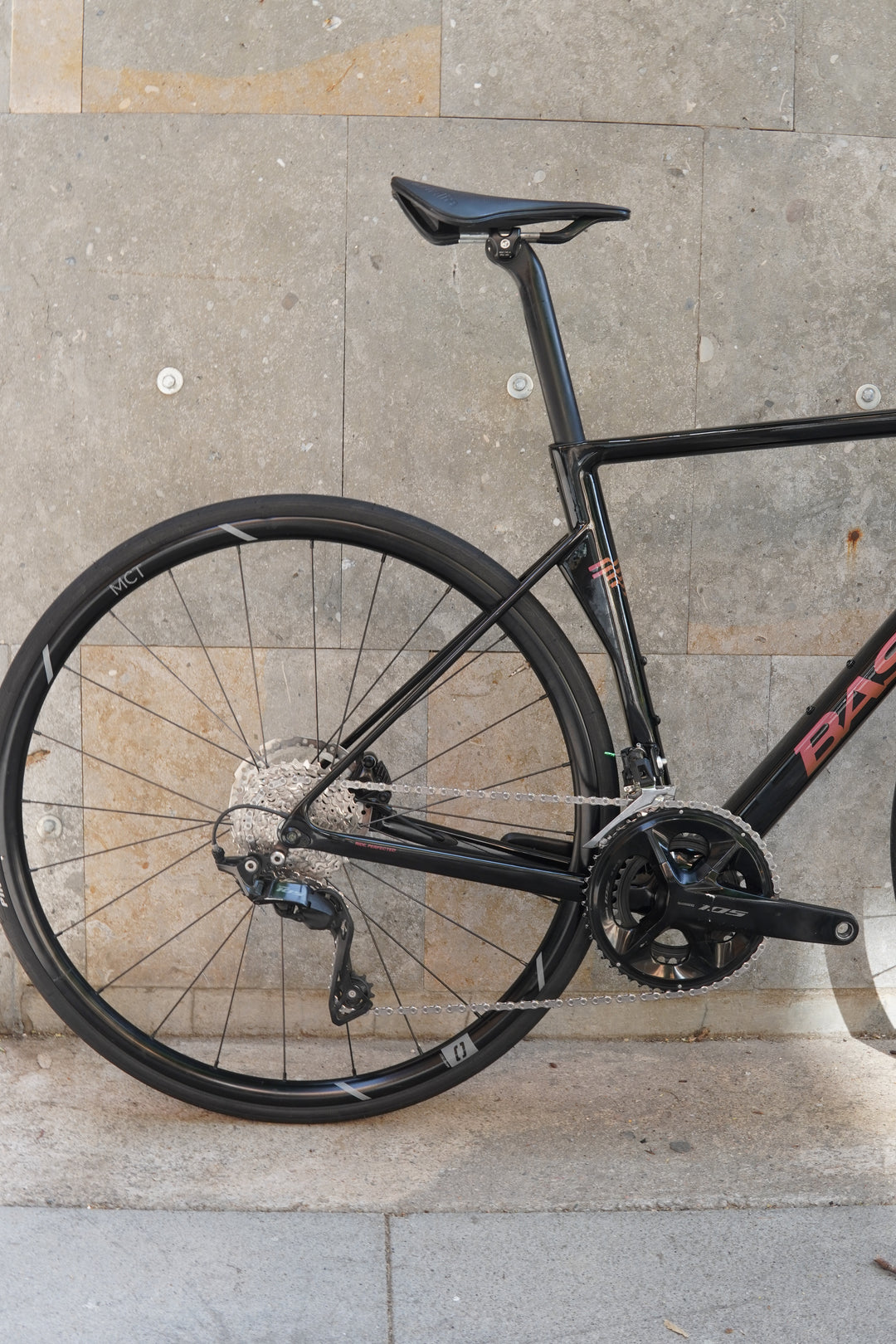 Basso Venta R (Shimano 105 12 vitesses) Ex-démo Taille 48 cm