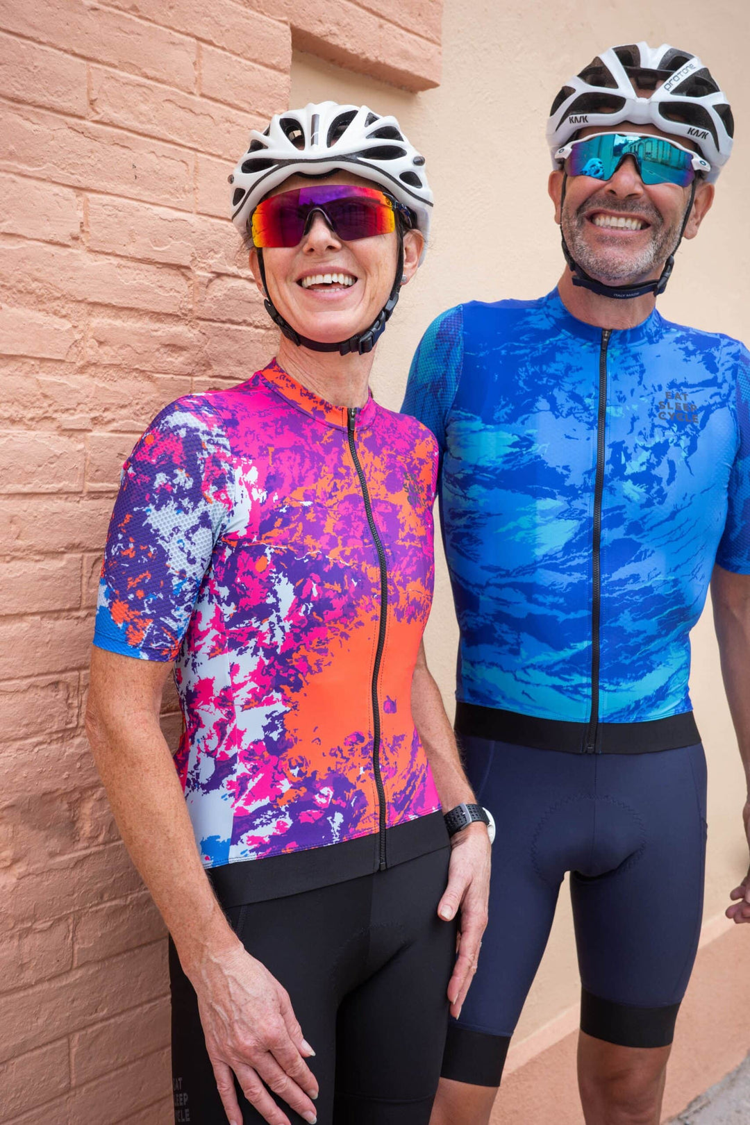 Culote corto con tirantes Eat Sleep Cycle Gravel para hombre, color azul marino