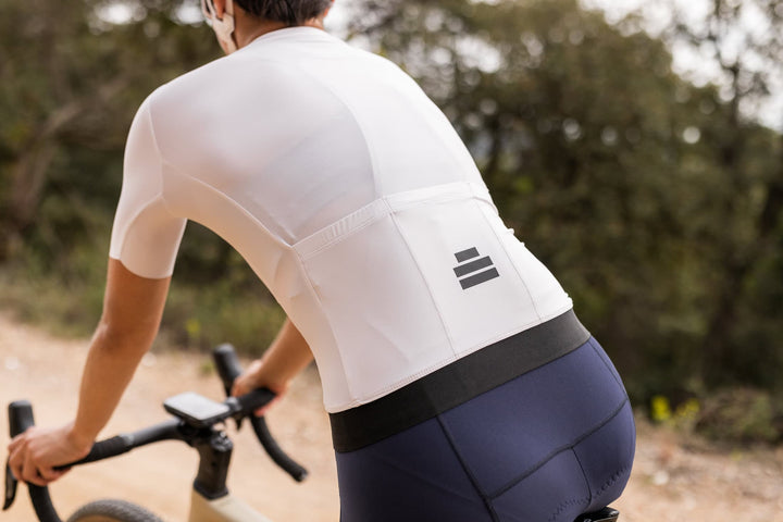 Jersei d'os del cicle de menjar i dormir