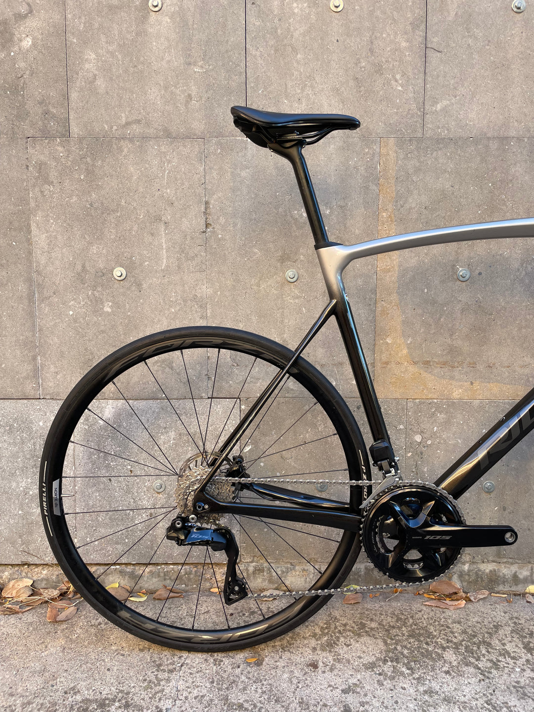 Ridley Fenix SLiC Road Bike (Shimano 105 Di2) Ex-Demo 2025 Size XL (63)