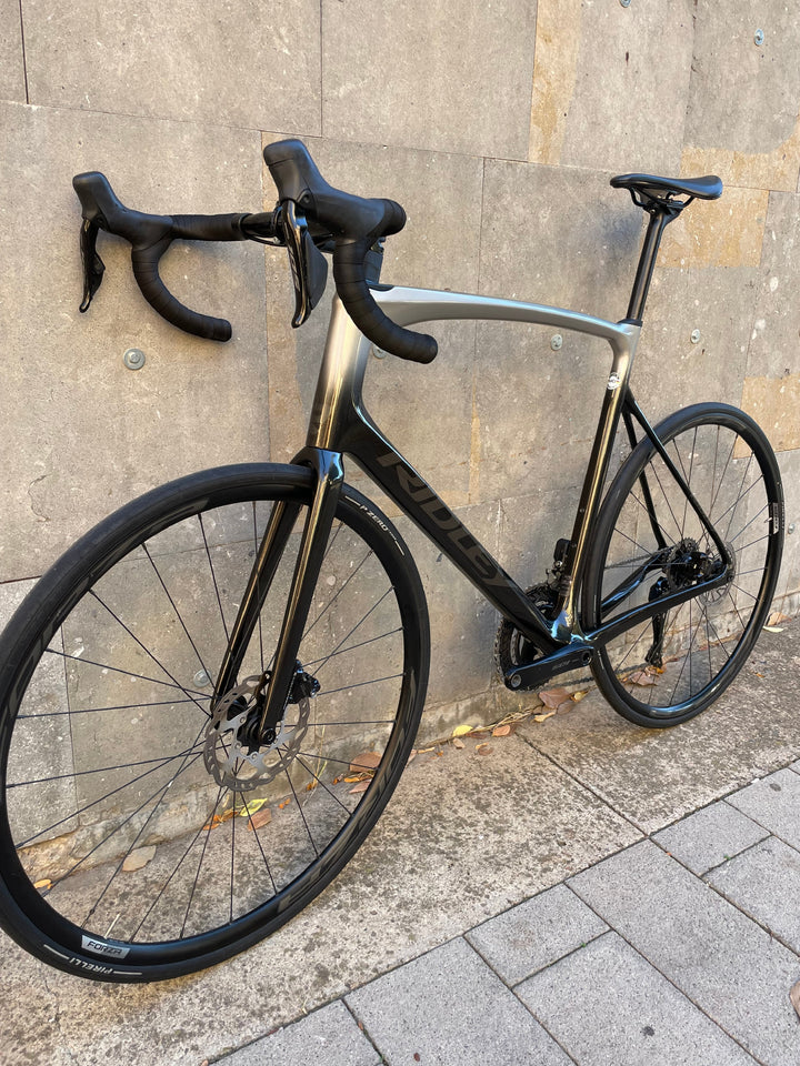 Ridley Fenix SLiC Road Bike (Shimano 105 Di2) Ex-Demo 2025 Size XL (63)