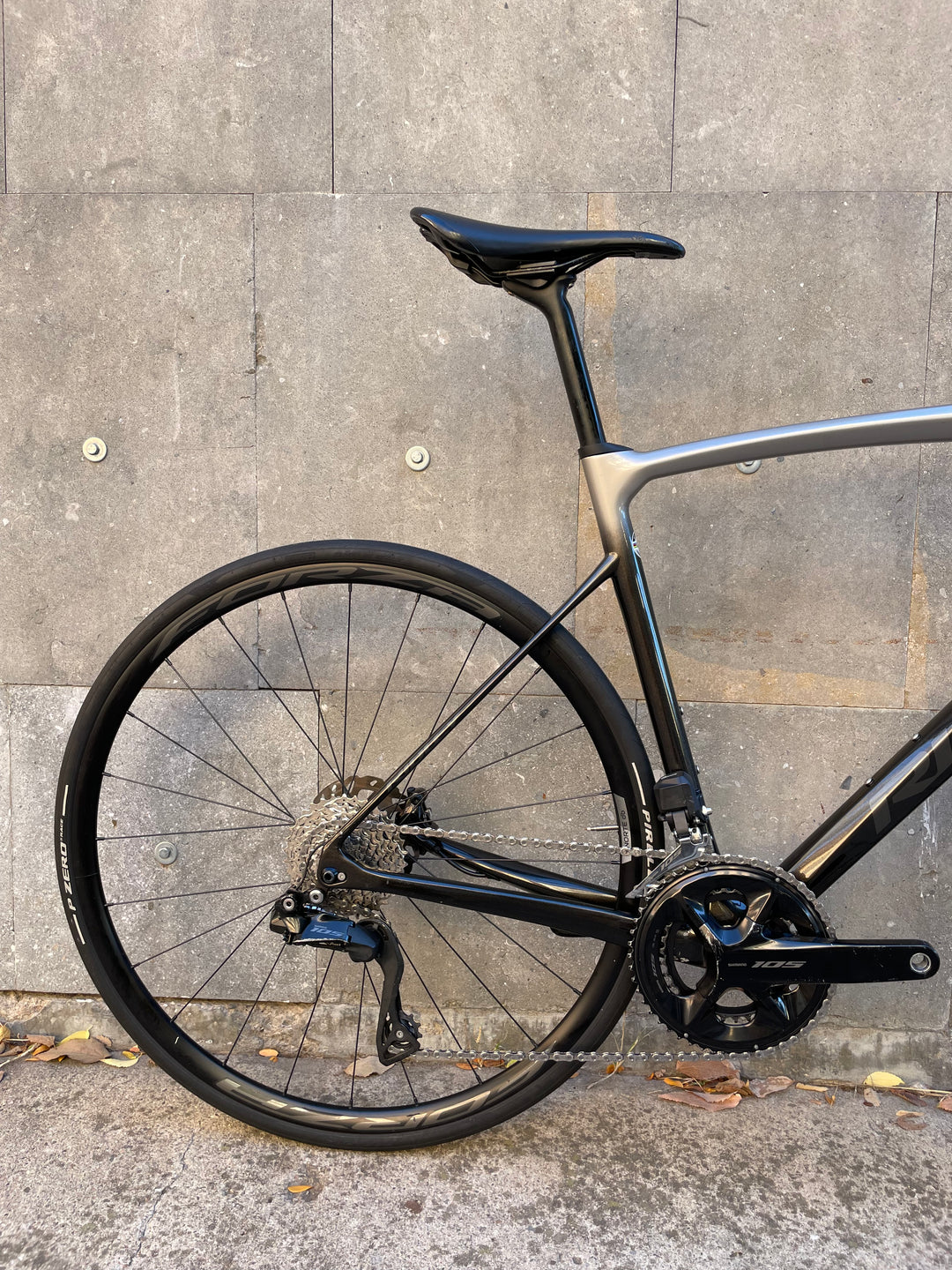 Ridley Fenix SLiC Road Bike (Shimano 105 Di2) Ex-Demo 2025 Size M