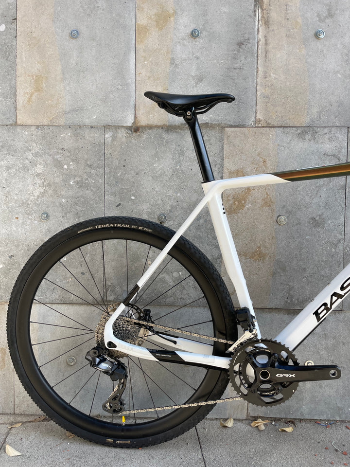 Basso Palta (Shimano GRX di2 2x) Microtech RG38 Levita Bar Ex-Demo 2025 Size L