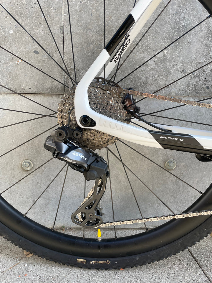 Basso Palta (Shimano GRX di2 2x) Microtech RG38 Levita Bar Ex-Demo 2025 Size L