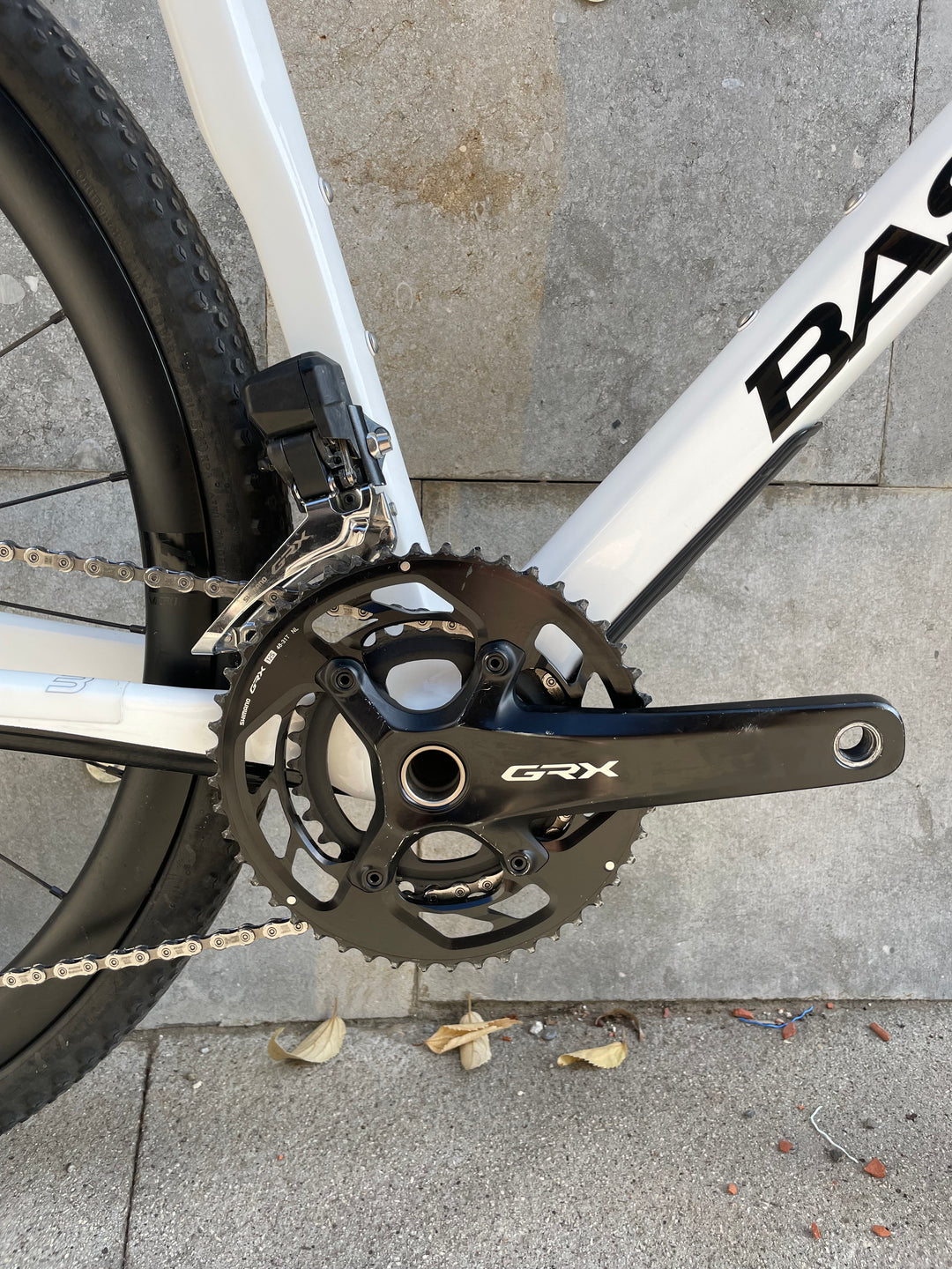 Basso Palta (Shimano GRX di2 2x) Microtech RG38 Levita Bar Ex-Demo 2025 Size L