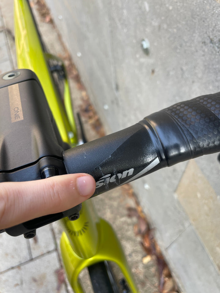 Cannondale SuperSix EVO Carbon 3 Road Bike (SH 105 Di2) Ex-Demo 2025 Size 56